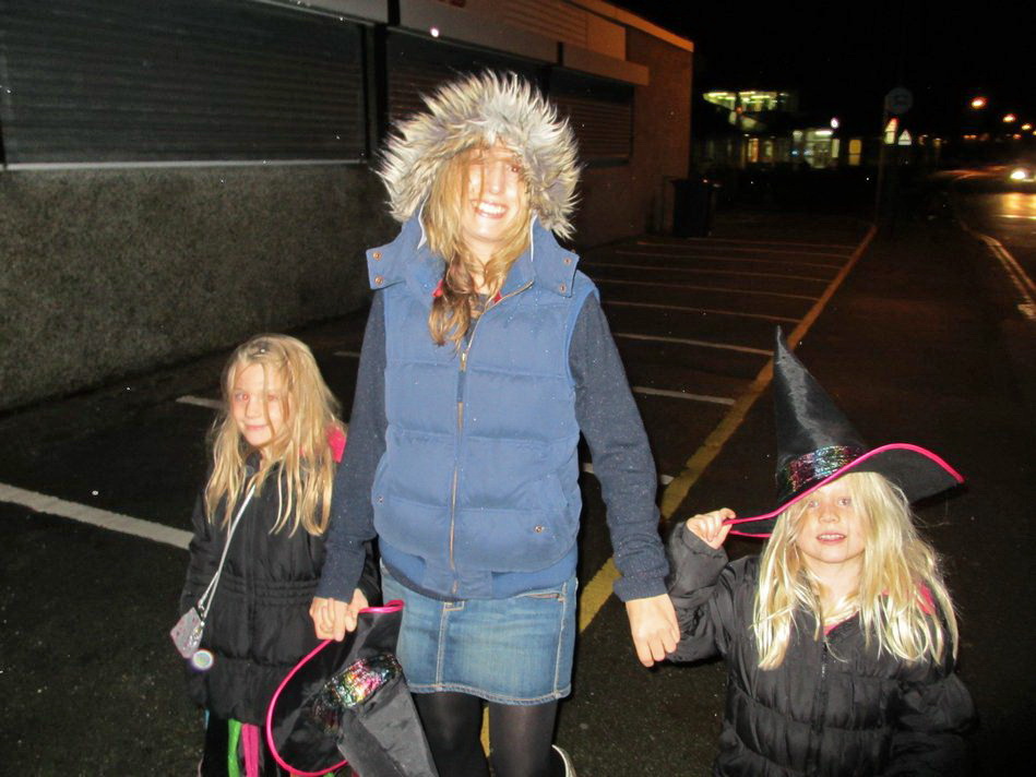 family_2012-10-31 18-31-52_wales
